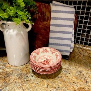 Johnson Brothers Old Britain Castle Pink